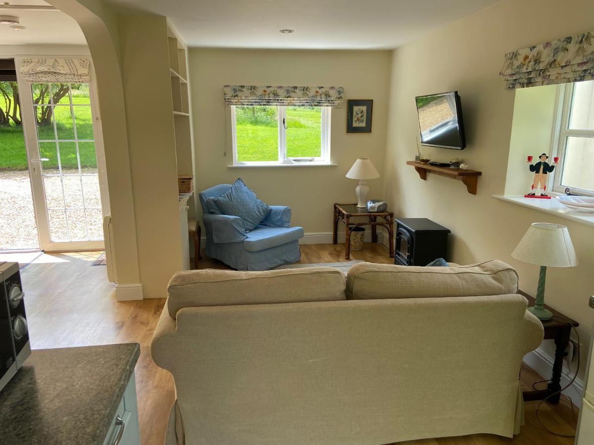 Oke Apple Cottage Shillingstone Esterno foto
